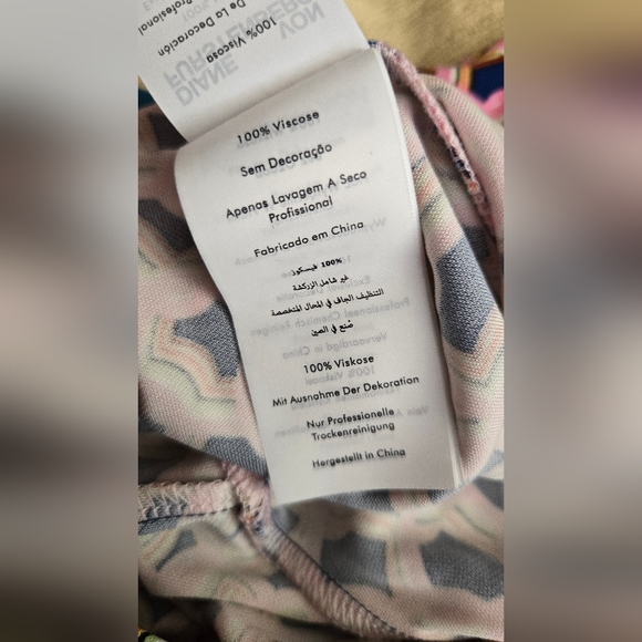 Diane Von Furstenberg DVF Brooklyn Matte Jersey Pants Pink and Navy Geometric - Picture 6 of 9